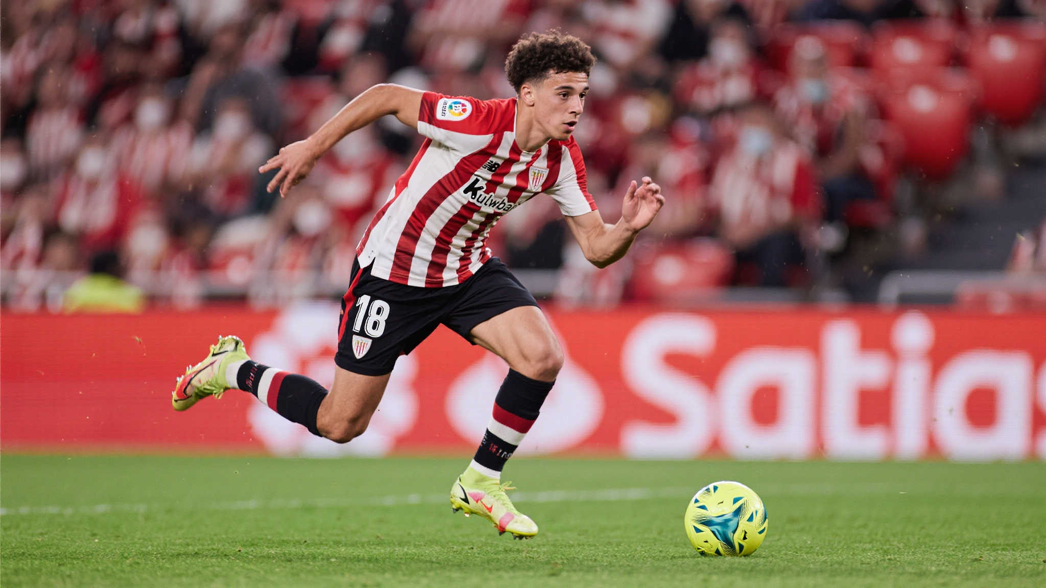 尼科·威廉姆斯引爆巴萨更衣室,年轻球员集体发声邀约 尼科·威廉姆斯引爆巴萨更衣室,年轻球员集体发声邀约